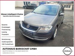 Grau Gebraucht 2008 VW Touran Conceptline Van / Kleinbus | 3.990 € (Teuer)