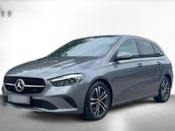 Grau metallic Gebraucht 2024 Mercedes B200 Progressive Van / Kleinbus | 33.430 € (Etwas zu teuer)