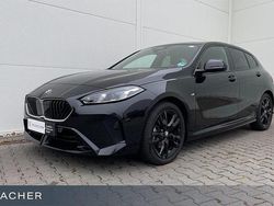 Saphirschwarz metallic Gebraucht 2024 BMW 120 Basis Kleinwagen | 33.919 € (Guter Preis)