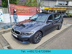 Mineralgrau Gebraucht 2020 BMW 320 Kombi | 28.590 € (Guter Preis)