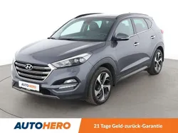 Grau Gebraucht 2016 Hyundai Tucson Premium SUV | 18.360 € (Fairer Preis)