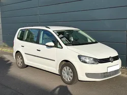 Weiß Gebraucht 2011 VW Touran Comfortline Van / Kleinbus | 3.490 € (Superpreis)