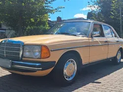 Mercedes 200