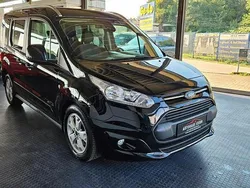 Schwarz Gebraucht 2017 Ford Tourneo Connect Titanium Van / Kleinbus | 13.800 € (Guter Preis)