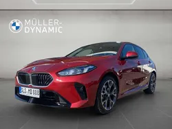 Fire red Gebraucht 2025 BMW 120 M Sport Kleinwagen | 35.970 € (Fairer Preis)