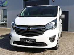 Weiß Gebraucht 2015 Opel Vivaro Van | 8.300 € (Superpreis)