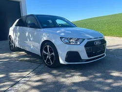 Weiß Gebraucht 2019 Audi A1 Sportback Kleinwagen | 15.200 € (Guter Preis)