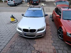 Grau Gebraucht 2009 BMW 320 M Sport Kombi | 5.300 € (Fairer Preis)
