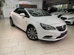Weiß Gebraucht 2016 Opel Cascada Innovation Cabrio | 13.900 € (Fairer Preis)