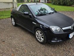 Schwarz Gebraucht 2005 Opel Tigra Sport Cabrio | 1.900 € (Fairer Preis)