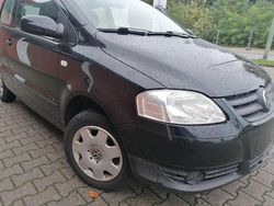 Schwarz Gebraucht 2007 VW Fox Kleinwagen | 3.400 € (Etwas zu teuer)