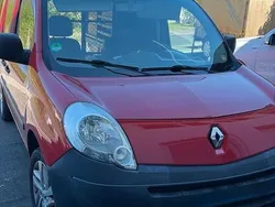 Rot Gebraucht 2011 Renault Kangoo Van / Kleinbus | 5.750 €
