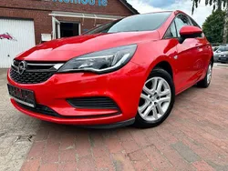 Rot Gebraucht 2017 Opel Astra Edition Limousine | 9.200 € (Guter Preis)