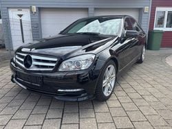 Schwarz Gebraucht 2011 Mercedes C300 Limousine | 13.900 € (Etwas zu teuer)