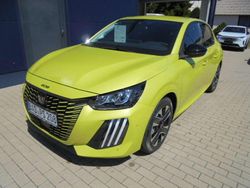 Aguedagelb Neu 2024 Peugeot 208 Allure Kleinwagen | 22.680 € (Teuer)