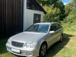 Silber Gebraucht 2005 Mercedes C220 Classic Kombi | 2.000 € (Superpreis)