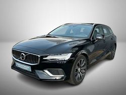 Black solid "stone" / solid Gebraucht 2021 Volvo V60 Inscription Kombi | 28.690 € (Fairer Preis)