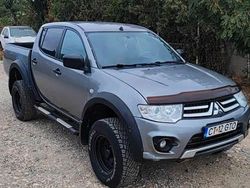 Grau Gebraucht 2014 Mitsubishi L200 Abholung | 13.800 € (Etwas zu teuer)