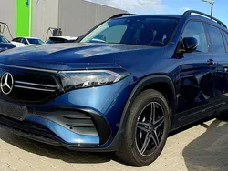 Denimblau Gebraucht 2023 Mercedes EQB250+ AMG line SUV | 33.910 €
