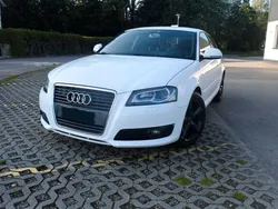 Weiß Gebraucht 2010 Audi A3 S-Line Limousine | 5.999 € (Fairer Preis)