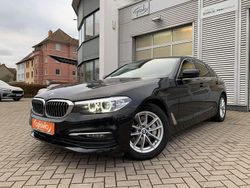 Black sapphire metallic (metallic) Gebraucht 2020 BMW 530 Performance Limousine | 32.440 € (Superpreis)