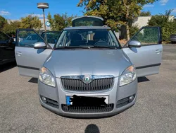 Silber Gebraucht 2009 Skoda Fabia Kombi | 1.800 € (Guter Preis)