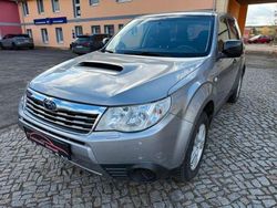 Silber Gebraucht 2010 Subaru Forester Trend SUV | 3.550 € (Fairer Preis)