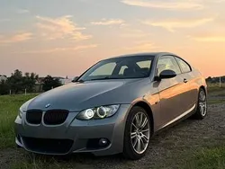 Grau Gebraucht 2009 BMW 325 M Sport Coupé | 9.990 € (Fairer Preis)