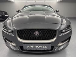 Grau Gebraucht 2017 Jaguar XE R-Sport Limousine | 20.590 € (Guter Preis)