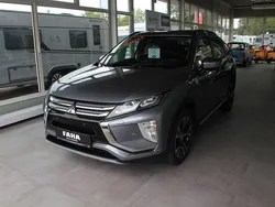 Grau Gebraucht 2018 Mitsubishi Eclipse Cross Edition SUV | 14.990 € (Fairer Preis)