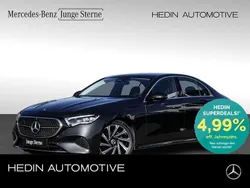 Gris grafita Gebraucht 2024 Mercedes E220 Avantgarde Limousine | 44.700 € (Superpreis)