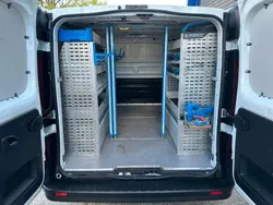 Weiß Gebraucht 2019 Opel Vivaro Van | 13.990 € (Guter Preis)