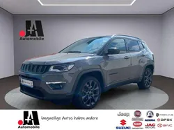Grau Gebraucht 2020 Jeep Compass SUV | 24.490 € (Fairer Preis)
