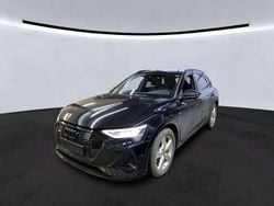 Mythosschwarz metallic Gebraucht 2022 Audi e-tron Black Edition SUV | 33.905 € (Guter Preis)