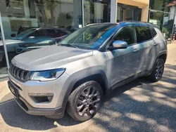 Grau Gebraucht 2020 Jeep Compass Limited SUV | 21.990 € (Guter Preis)