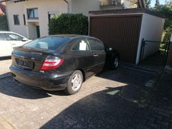 Schwarz Gebraucht 2006 Mercedes C180 Coupé | 1.950 € (Guter Preis)