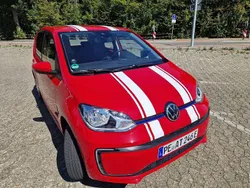 Rot Gebraucht 2020 VW e-up! Kleinwagen | 12.999 € (Fairer Preis)