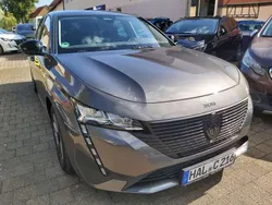 Grau metalliclackierung Gebraucht 2022 Peugeot 308 Active Kombi | 17.490 € (Fairer Preis)