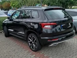 Schwarz Gebraucht 2021 Skoda Karoq SportLine SUV | 29.499 € (Etwas zu teuer)