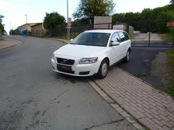 Weiß Gebraucht 2008 Volvo V50 Kombi | 1.699 € (Superpreis)