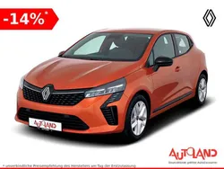 Orange Gebraucht 2024 Renault Clio V Kleinwagen | 18.990 € (Etwas zu teuer)