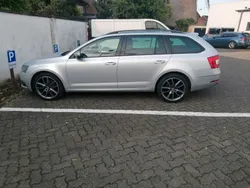 Silber Gebraucht 2019 Skoda Octavia Ambition Kombi | 10.500 € (Superpreis)