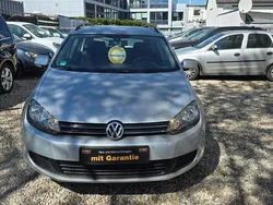 Grau Gebraucht 2013 VW Golf VII Comfortline Kombi | 7.800 € (Guter Preis)