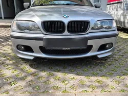 Grau Gebraucht 2004 BMW 330 Kombi | 2.500 € (Guter Preis)