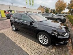 Schwarz Gebraucht 2017 VW Passat Kombi | 11.000 € (Guter Preis)