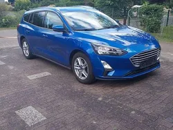Blau Gebraucht 2020 Ford Focus Cool & Connect Kombi | 14.999 € (Superpreis)