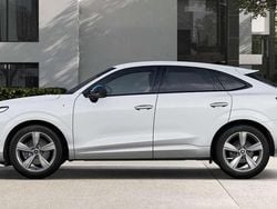 Arkonaweiß Neu 2025 Audi Q3 Sportback S-Line SUV | 50.769 € (Guter Preis)