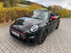 Grün Gebraucht 2024 Mini John Cooper Works Kleinwagen | 41.100 € (Teuer)