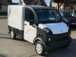 Weiß Gebraucht 2017 Aixam D-truck Kleinwagen | 8.999 €