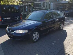 Blau Gebraucht 1999 Opel Vectra Edition Kombi | 1.999 € (Teuer)